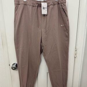 Nike women’s sportswear cotton pants size 1X new